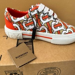 Burberry Children Mini Skate Mono Low Top Sneaker